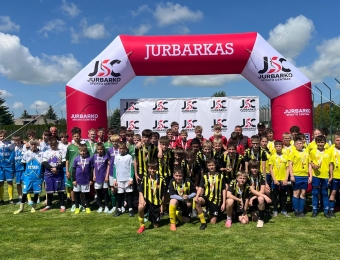 Jurbarke vyko vaikų futbolo antra turnyro Jurbarko sporto centro taurei laimėti diena